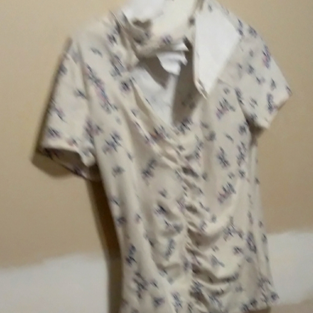 Floral med top